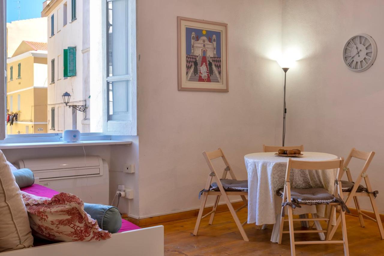 Appartamento La finestra sul teatro Alghero Esterno foto