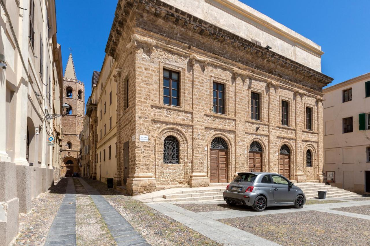 Appartamento La finestra sul teatro Alghero Esterno foto